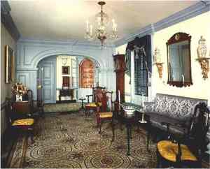 Modelled on the Famous Spongobongo Ladies Lounge