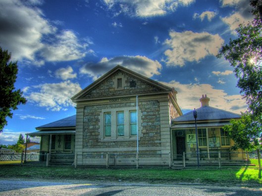 MolongCourtHouse-(c)Pedro23-Fotki